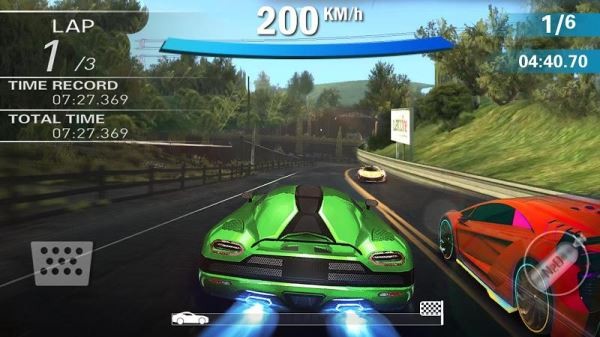 疯狂的赛车3D手游app截图