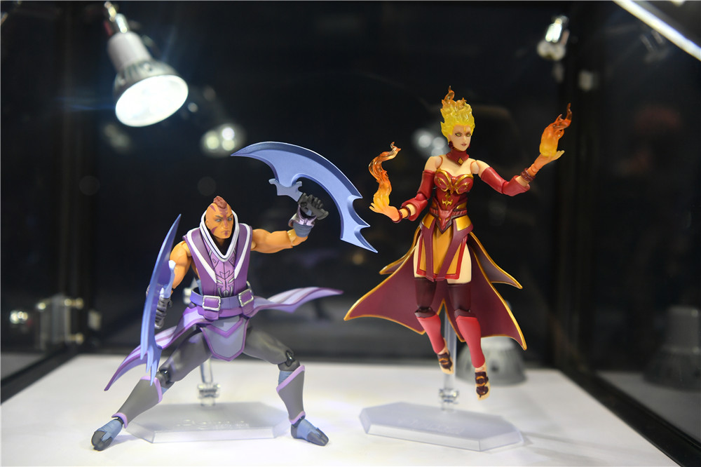 完美世界展馆门庭若市 TI7周边人气爆棚