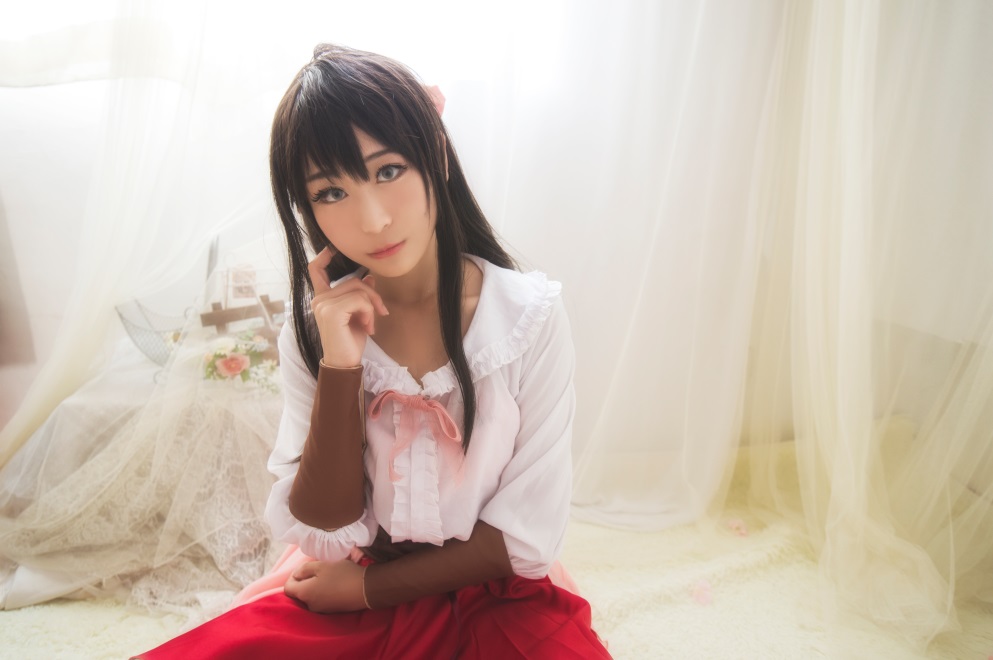 黑长直御姐！《姬魔恋战纪》刘备cosplay欣赏