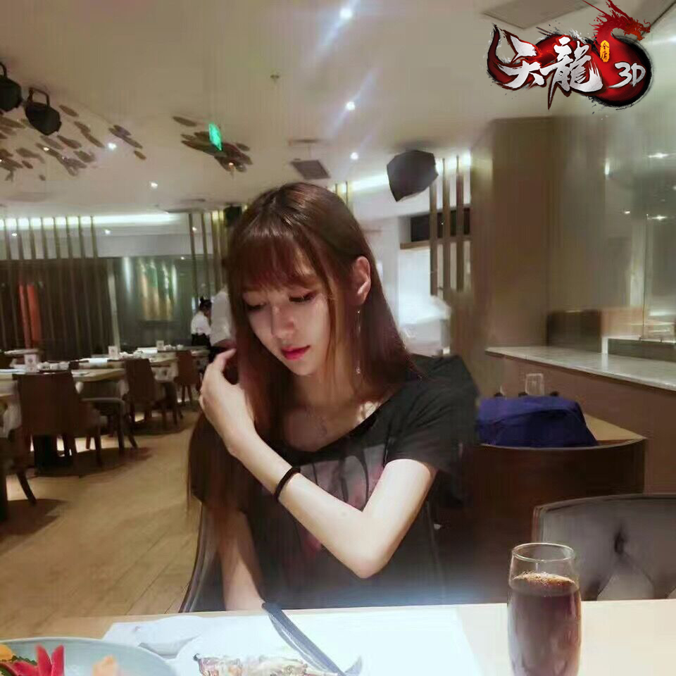 《天龙3D》美女玩家红人坊 海量私房照流出