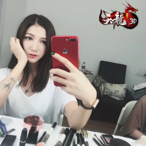 《天龙3D》美女玩家红人坊 海量私房照流出