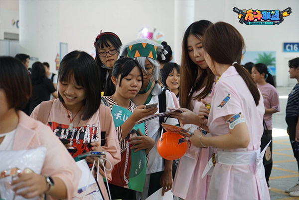 嗨玩动漫嘉年华《反斗联盟》手游亮相爱奇艺FUN盛典