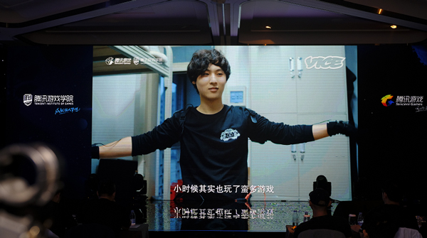 与游戏相爱相杀的150天：从资深玩家蜕变成游戏制作人
