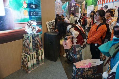 《茗心录》上海萤火虫漫展，茶灵召唤人气旺！