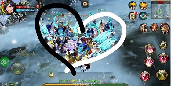 《天龙3D》情人节超级新服开启，排队打个姥姥都是爱你的形状