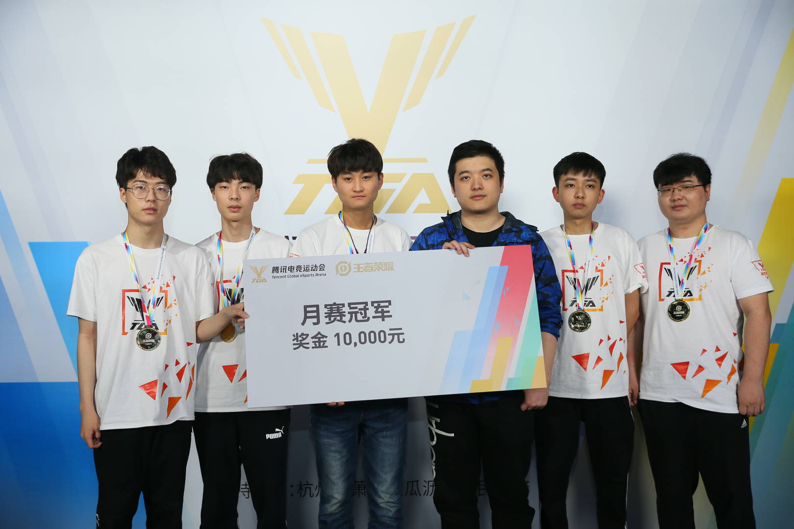 TGA2019四月月赛《王者荣耀》战报  NWG绝地翻盘胜HC