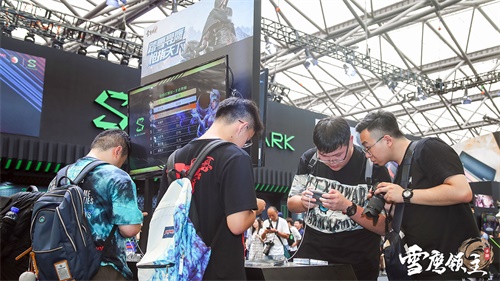 东方玄幻未来可期 GNZ48助阵《雪鹰领主》手游亮相2019Chinajoy