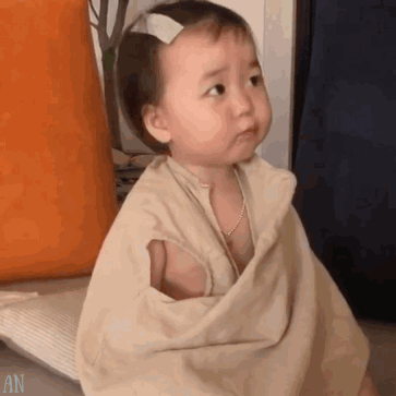 抖音黄夏温吹风扇表情包分享介绍
