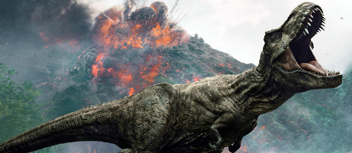 在《侏罗纪世界1》中,纳布拉尔岛上的侏罗纪世界公园毁于一旦,四年后