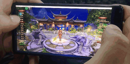 《新天龙八部》船新玩法 手机上也能纵横江湖！