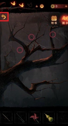 纸嫁衣游戏中，玩家想要解谜爬树应该如何操作？