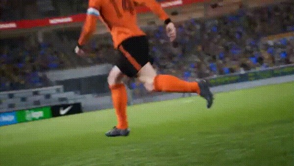 橙衣飞人演绎美丽足球，蓝桥“魔兽”诠释暴力美学！