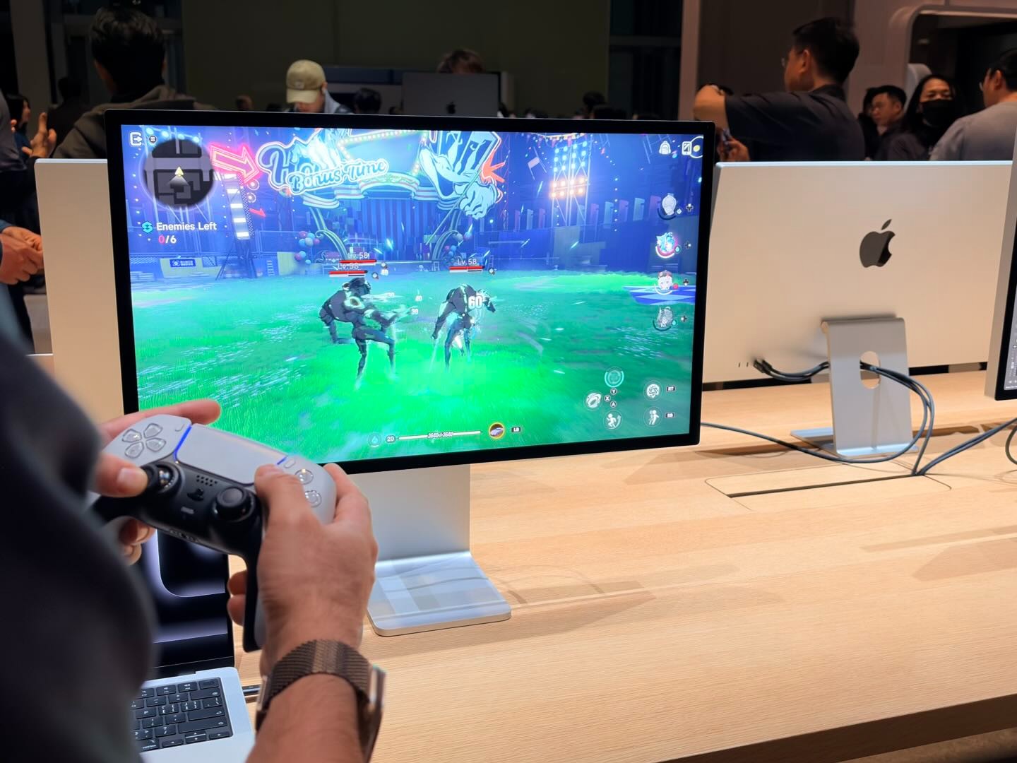 《异环》亮相苹果全球新品体验会 成现场唯一可体验游戏