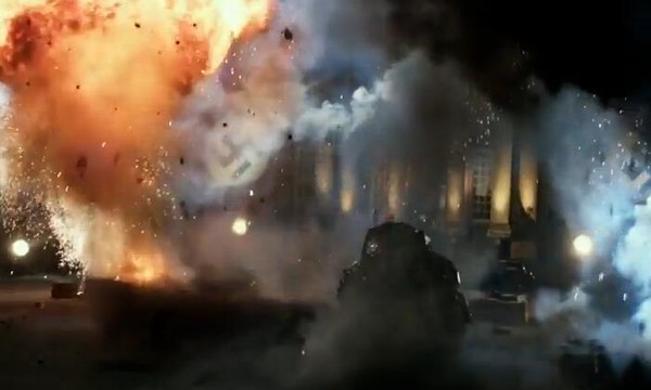 《变形金刚5》新预告现二战“抗德金刚” 场面超火爆