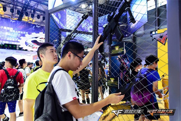 《穿越火线：枪战王者》参展ChinaJoy？“真枪实弹”玩转AR大作战