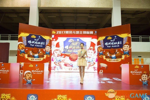 高校斗地主开挂啦！《欢乐斗地主》居然还有这种操作